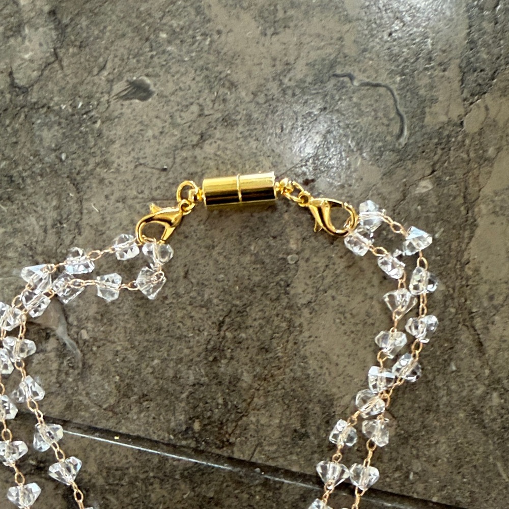 2 Multi-Style necklaces Gold Heart Pendant w/ Crystals &long gold chain. - Picture 5 of 13